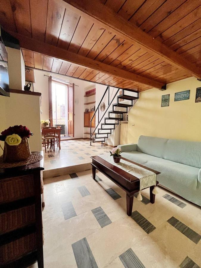 Apartamento Domus Myoho Cagliari Exterior foto