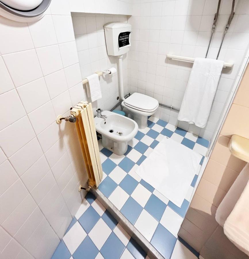 Apartamento Domus Myoho Cagliari Exterior foto