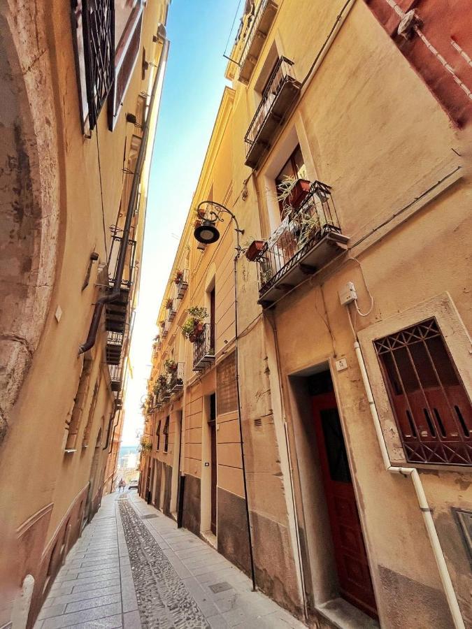 Apartamento Domus Myoho Cagliari Exterior foto